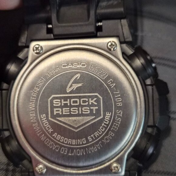 Casio G Shock Digital and Analog nearly new - Picture 3 of 11